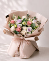 Rowena Cappuccino Flower Bouquet