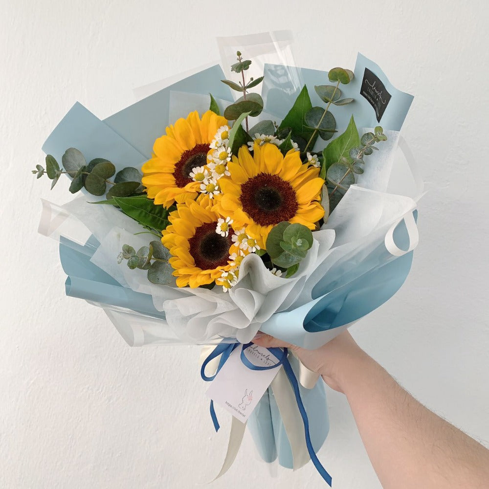 Shinny Sunflower Bouquet
