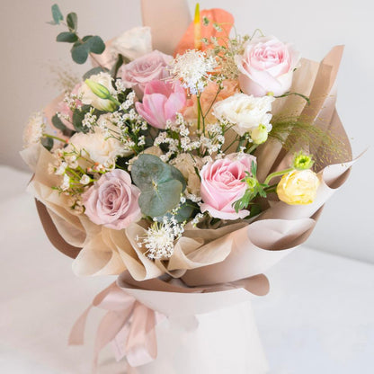 Goeun Flower Bouquet Laurels & Leafz