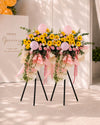 Aida Opening Flower Stand