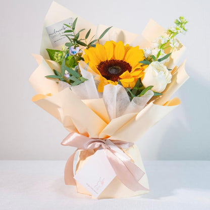 Sunlit Elegance Flower Bouquet Laurels & Leafz