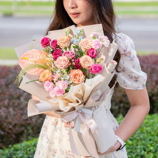 Jisoo Flower Bouquet Laurels & Leafz