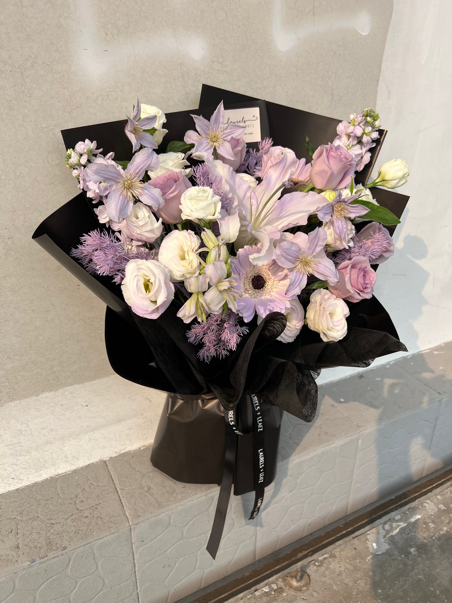 Noir Fleur | Pastel Purple Rose Bouquet with Lilies