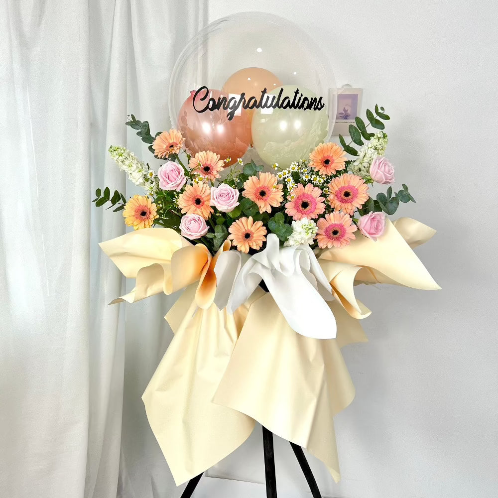 Lennon Opening Flower Stand | Laurels & Leafz