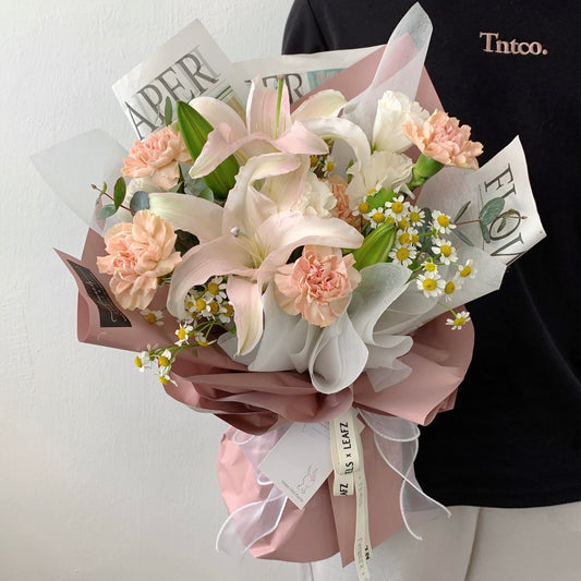 Leah Flower Bouquet | Mother's Day Special Collection 