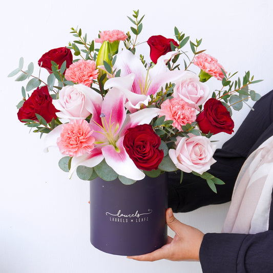 Rosara Lily Flower Box (MD)