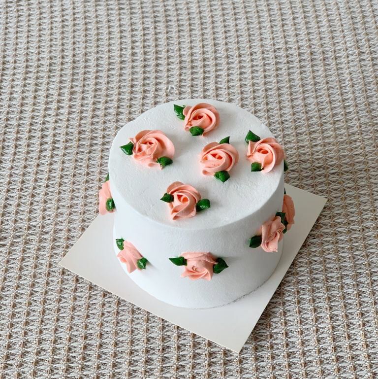 4 Inch Floral Cake(ADD-ON)