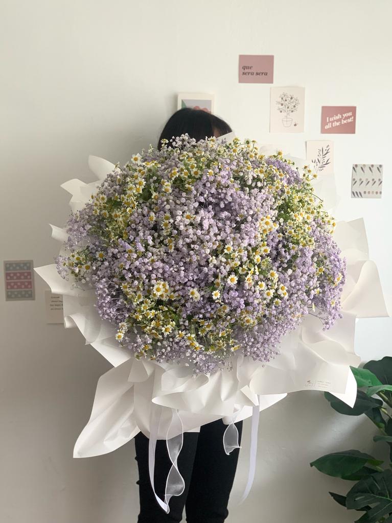 Starlight Baby Breath Large Bouquet
