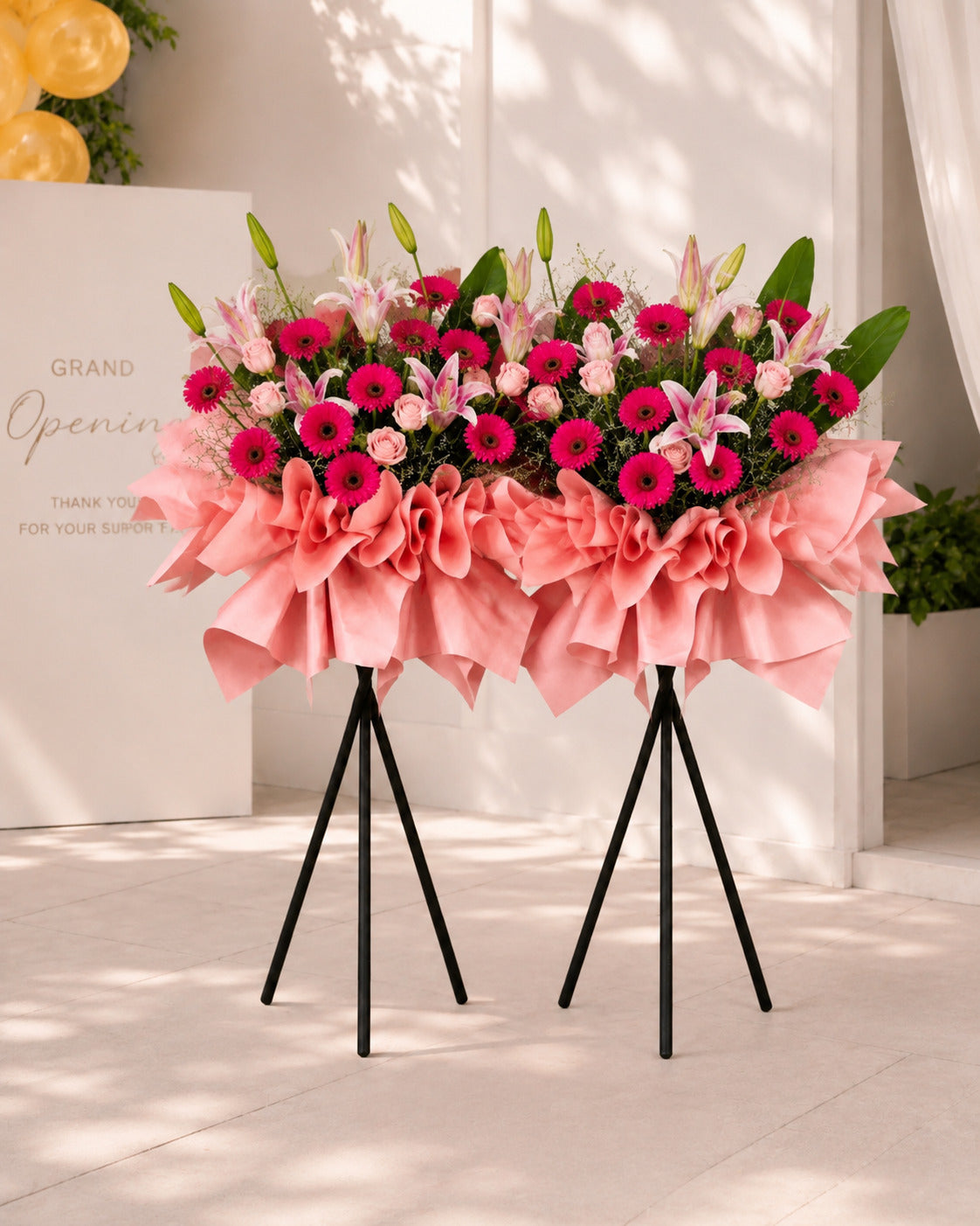 Zara Opening Flower Stand
