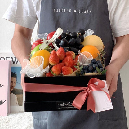 Sweet & Juicy Selection Fruit Box | Laurels & Leafz