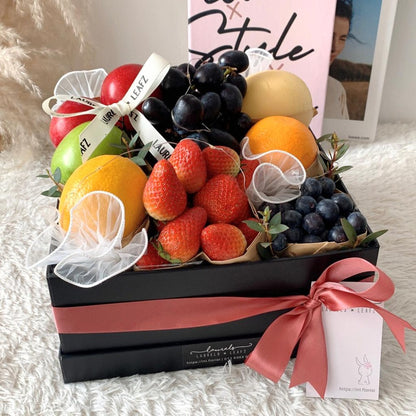 Sweet & Juicy Selection Fruit Box | Laurels & Leafz